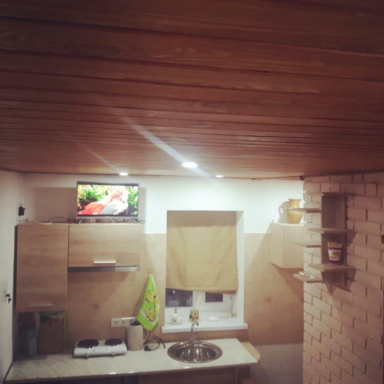 Киевская 43 Apartment Khorol Екстериор снимка